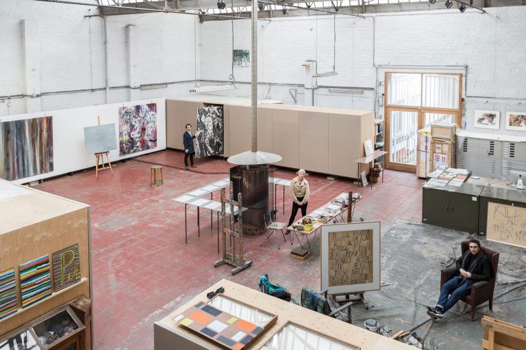 Combibezoek voor scholen : Philippe Vandenberg in BOZAR en bezoek aan zijn atelier.