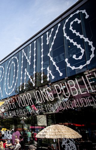 BRONKS © Geertje de Waegeneer