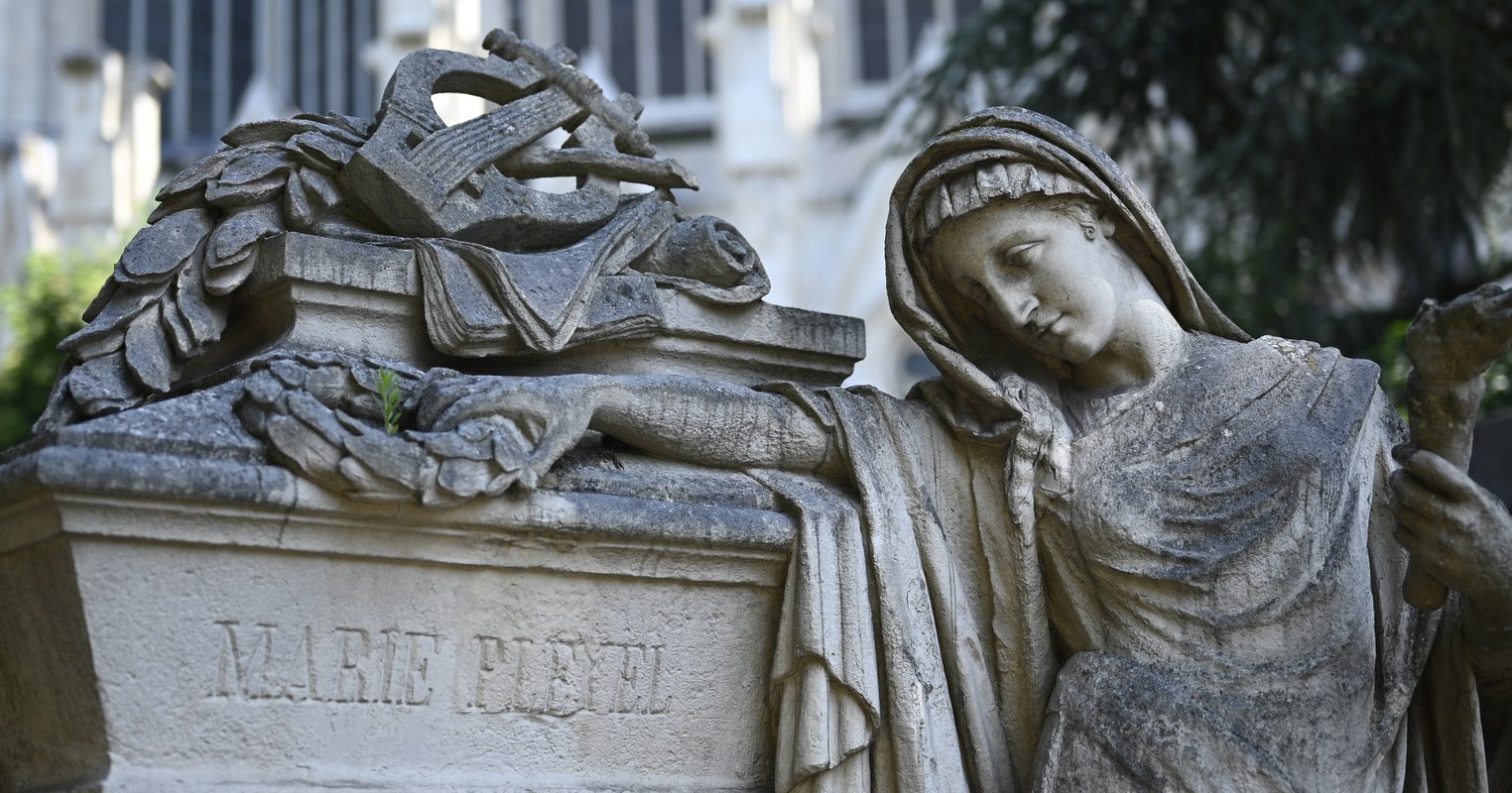 Grafmonument Marie Pleyel op het kerkhof van Laken © Korei Guided Tours