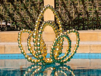 Othoniel Lotus © Villa Empain