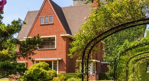 Kleine rozentuin museum van Buuren