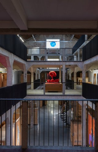 © VanhaerentsArtCollection